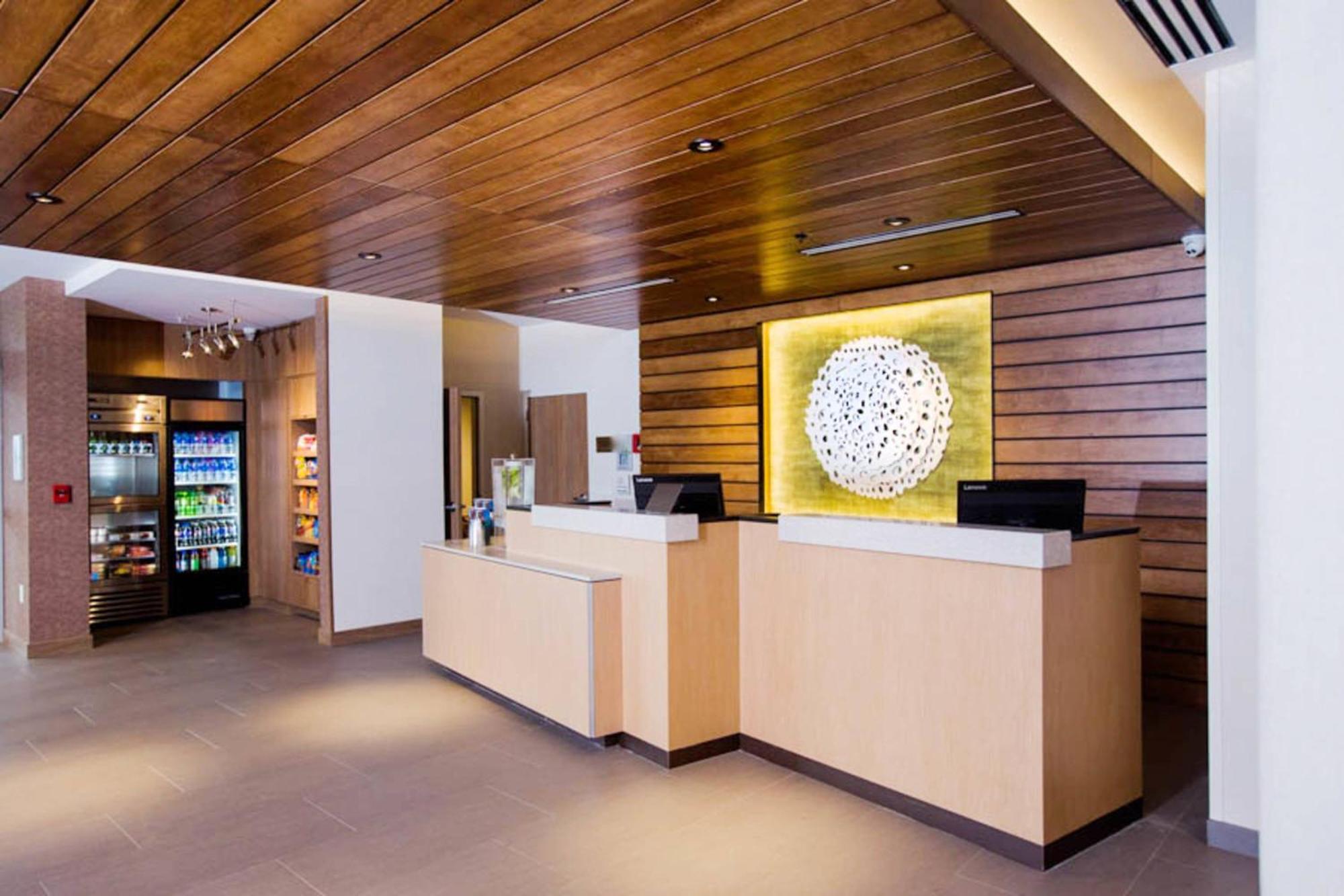 Fairfield Inn & Suites By Marriott Philadelphia Broomall/Newtown Square Exterior photo